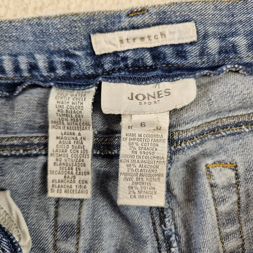Jones Sport‎ Jeans Women's Size 6 Blue Denim Light Wash Wide Flare Leg Mom Stone